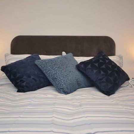 Welcoming Luxury In A Grade II Listed Building Apartman Chester Kültér fotó